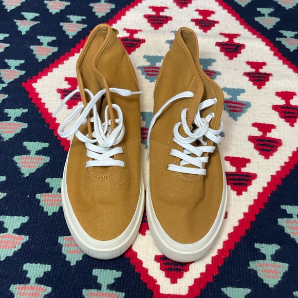 Everlane Other - Everlane Forever High Top Sneaker